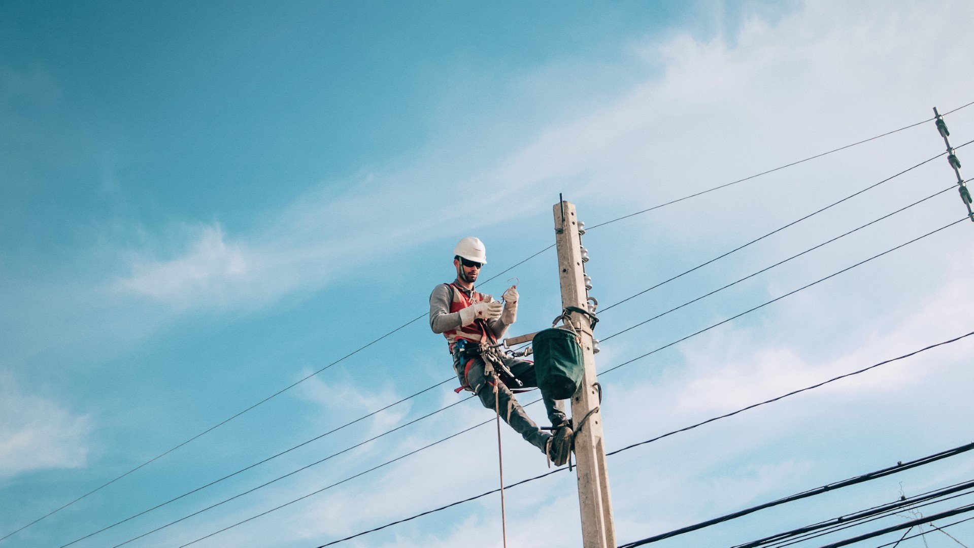 1D644E01-6D7A-43D9-BD71-71BDE38ECF5B